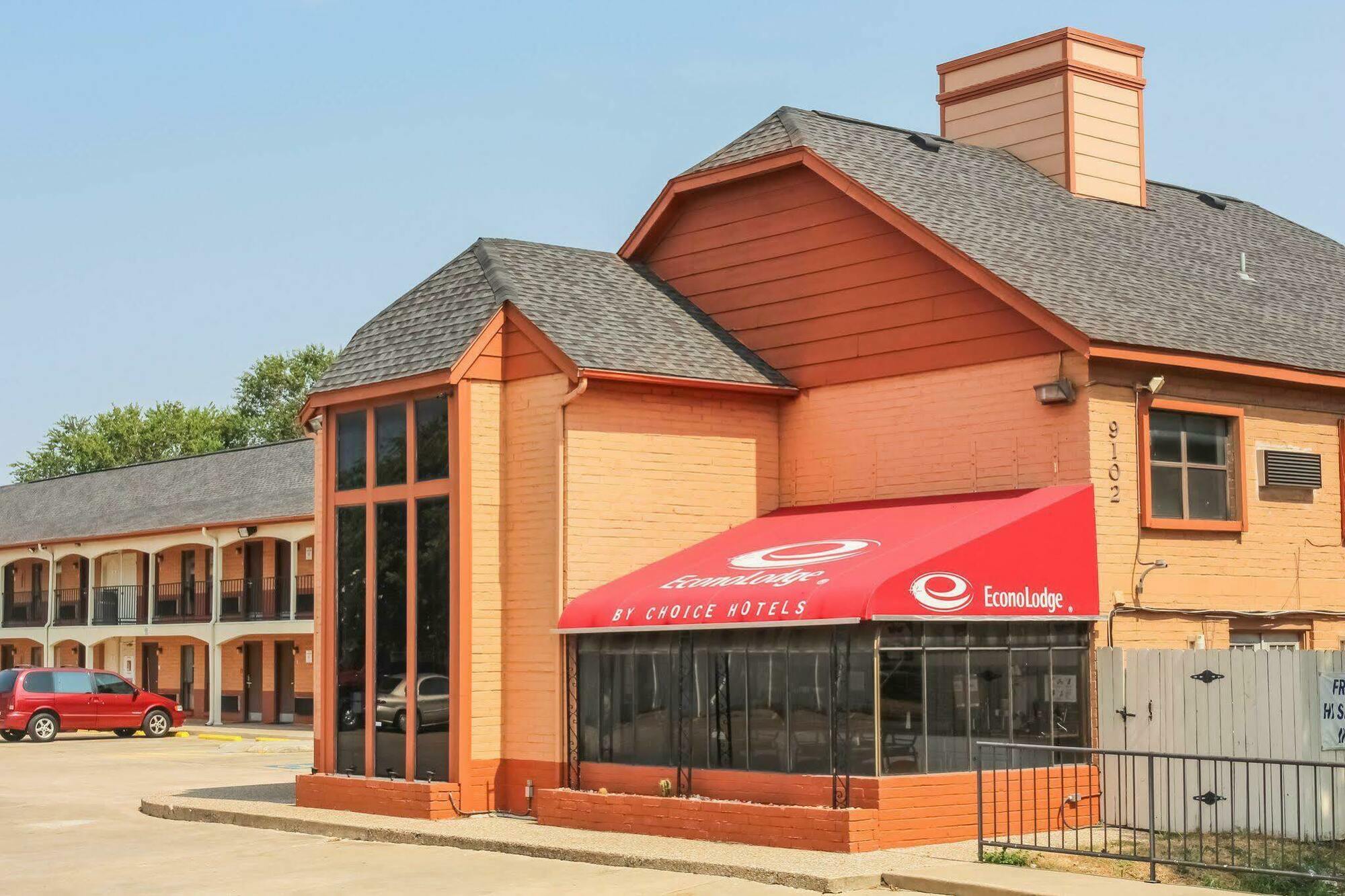 Econo Lodge Near The Domain - The Arboretum Austin Exterior foto